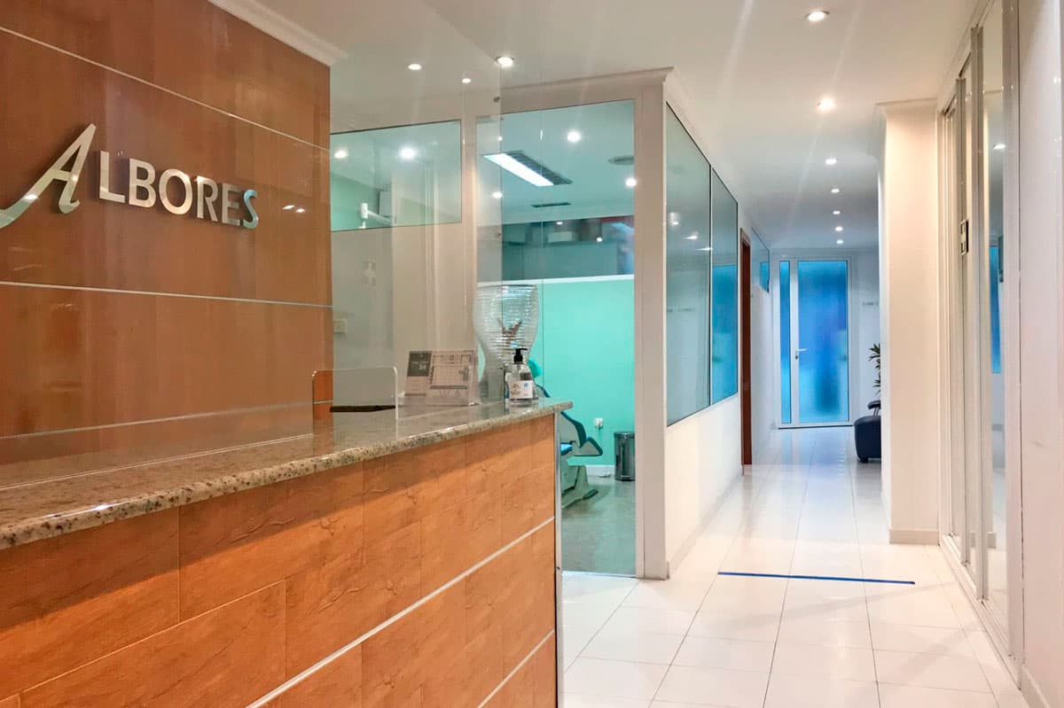Clínica Dental Alborés en Ribeira
